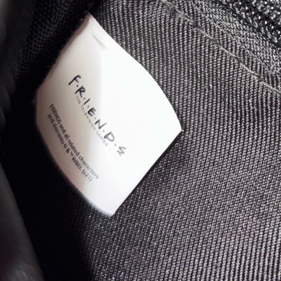 Danielle Nicole Friends Central Perk Logo Crossbody Black Bag Zip Top Closure - Picture 15 of 16